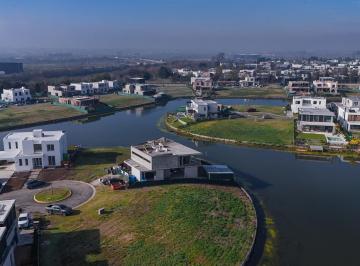 Terreno · 646m² · Lote a La Venta San Fermín, Don Torcuato, Laguna