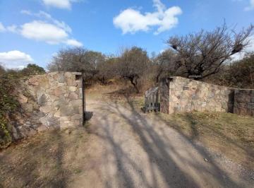 Casa de 4 ambientes, Agua de Oro · Casa a La Venta en Agua de Oro