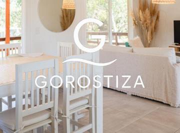 Casa · 144m² · 6 Ambientes · Casa en Venta - Costa Esmeralda