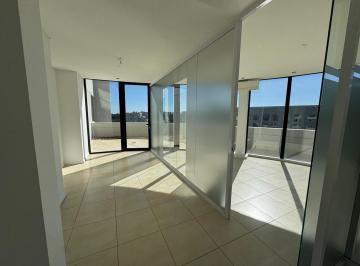 Oficina comercial · 98m² · 1 Ambiente · 1 Cochera · Gran Oficina en Estudios de Bahia Grande