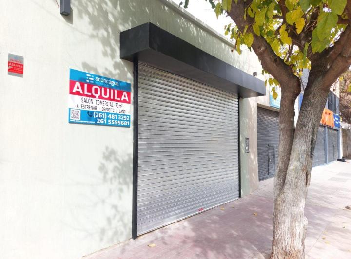 Local comercial · 70m²