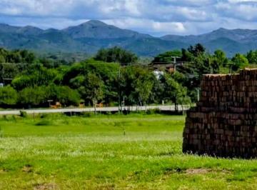 Terreno Venta 535m²  · Venta de Lote en Lomas de La Estancia