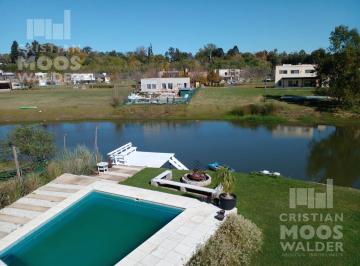Casa · 200m² · 5 Ambientes · 2 Cocheras · Casa de 5 Ambientes en Venta en El Cazal Escobar