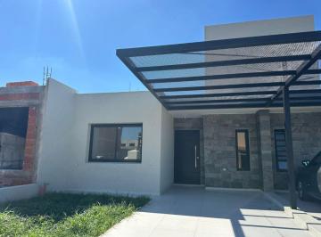 Casa de 3 ambientes, Córdoba · Duplex en Venta 2 Dorm + 2 Baños! Docta