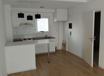 Departamento de 1 ambiente, Caballito · Excelente Monoambiente Al Frente con Balcon Edif Moderno
