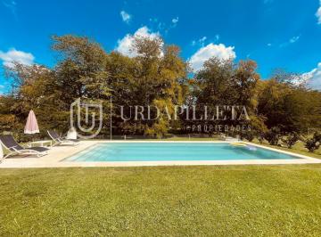 Casa · 222m² · 5 Ambientes · 2 Cocheras · Casa en Venta con Pileta en Estancias del Rio - Estancias del Pilar - Urdapilleta Propiedades