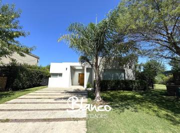 Casa de 4 ambientes, Pilar · Casa en Venta en El Hornero, Pilar, G. B. a. Zona Norte