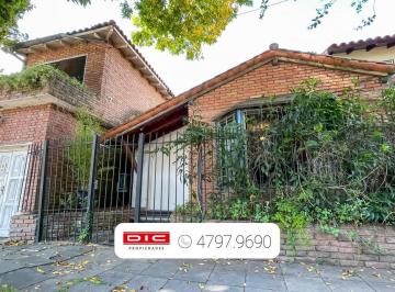 Casa · 200m² · 6 Ambientes · 1 Cochera · Casa 4 Dorm. Venta - Barrio Vicente López