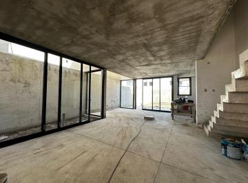 PH · 177m² · 3 Dormitorios · 2 Cocheras · PH en Quebrada de Manantiales