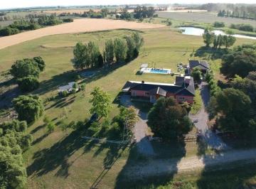 Casa de 10 ambientes, Zárate · Vivo en Chacras del Paraná Te Ofrezco Esta Casa con Todas Las Comodidades en El Mejor Lote