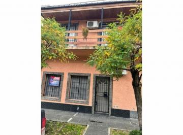 Casa · 90m² · 3 Ambientes · Venta Duplex 3 Ambientes Al Frente Villa Luzuriaga