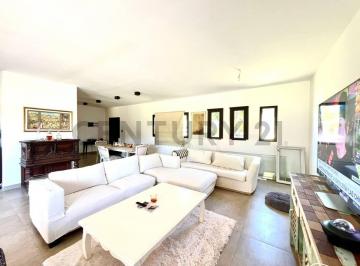 Casa · 155m² · 4 Ambientes · 3 Cocheras · Venta Casa 4 Ambientes El Cardal II