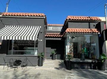 Casa · 125m² · 5 Ambientes · Casa en Venta - Calle Almirante Brown - Barrio Bombal - Godoy Cruz