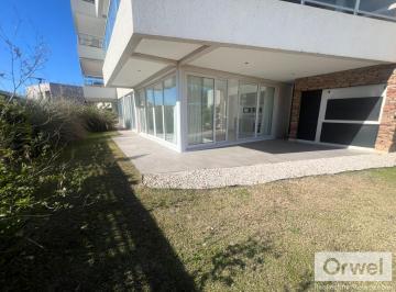 Departamento · 58m² · 2 Ambientes · 1 Cochera · Departamento 2 Ambientes con Jardin en Venta