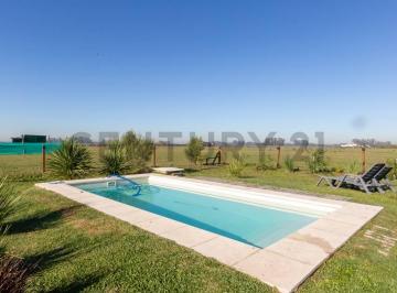 Casa · 98m² · Venta Casa 4 Ambientes | Barrio Laguna, Villa Tres Pinos, General Rodríguez - Acepta Permuta