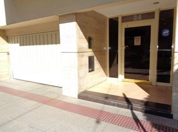 Departamento · 52m² · 3 Ambientes · 3 Ambientes Luminoosos, Lavadero, Cerca del Parque Centenari