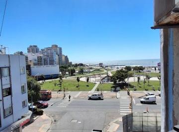 Departamento de 2 ambientes, Mar del Plata · Semipiso de 2 Ambientes a La Calle con Cochera. La Perla a m del Mar!