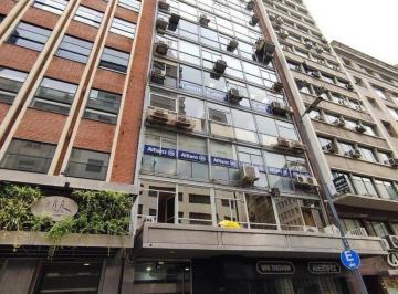 Oficina comercial de 1 ambiente, San Nicolás · Oficina 104 m². Piso Entero en Av Corrientes