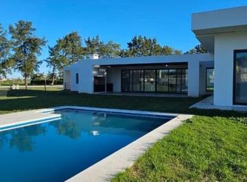 Casa · 175m² · 5 Ambientes · 1 Cochera · Casa en Venta en Altos de Campo Grande, Pilar, G. B. a. Zona Norte