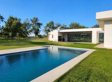 Casa · 175m² · 5 Ambientes · 1 Cochera · Casa en Venta en Altos de Campo Grande, Pilar, G. B. a. Zona Norte