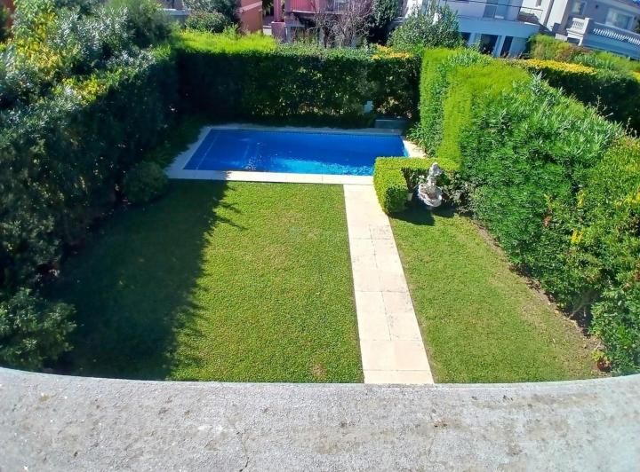 Casa · 130m² · 4 Ambientes · 1 Cochera