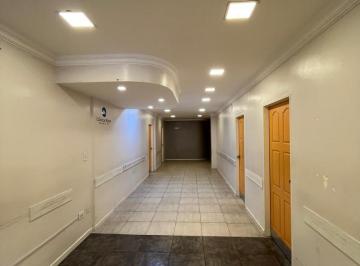 Oficina comercial · 200m² · 12 Ambientes · Consultorios en Venta - Heras 100