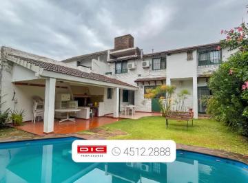 Casa · 216m² · 5 Ambientes · 1 Cochera · Casa 4 Dorm. Venta - Martinez - Fleming/panamericana