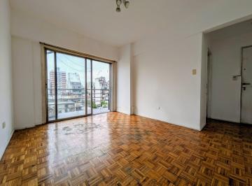 Departamento de 2 ambientes, Balvanera · Dueño Directo: Luminoso 2 Ambientes con Gran Balcón en Balvanera - 42 m²