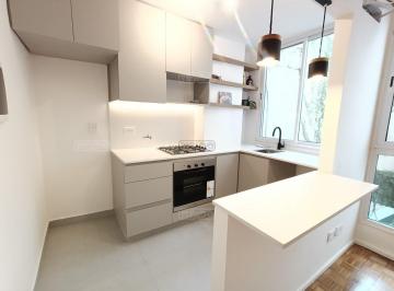 Departamento · 36m² · 2 Ambientes · 2 Ambientes en Venta en Recoleta. Reciclado a Nuevo! Melo y Bustamante.