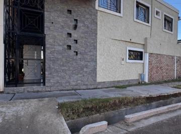 Casa de 6 ambientes, El Bermejo · Venta Casa Bermejo