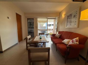 Departamento · 69m² · 3 Ambientes · 1 Cochera · Departamento 3 Ambientes en Duplex a La Calle con Cochera
