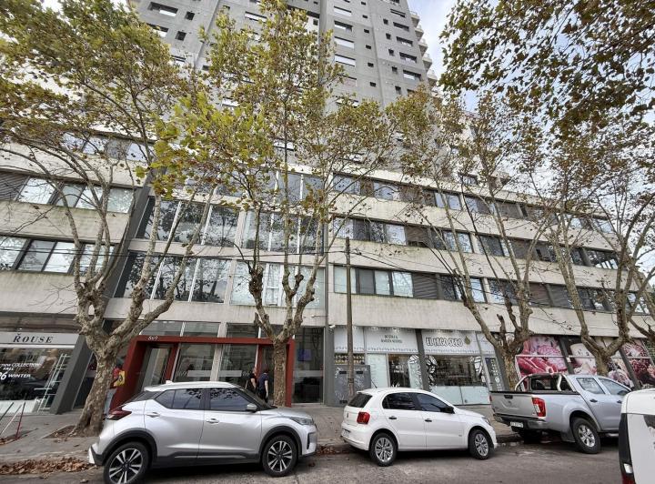 Local comercial · 30m² · 2 Ambientes