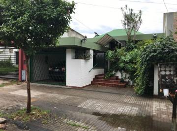 Casa de 3 ambientes, La Plata · 37 E/ 16 y 17 La Plata, Provincia de Buenos Aires