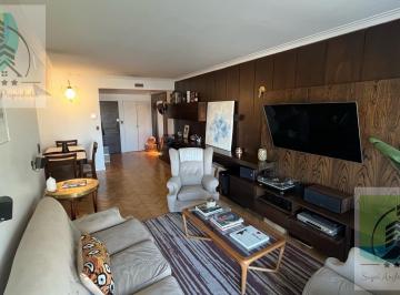 Departamento · 120m² · 4 Ambientes · 1 Cochera · Semi Piso 4 Ambientes