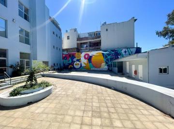 Edificio · 1100m² · 5 Cocheras · Alquiler - Edificio Comercial - Parque Patricios - 1100 m² Hasta 3200 m² Disponibles