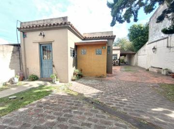 Casa · 173m² · 3 Ambientes · 7 Cocheras · Venta Casa Ituzaingo