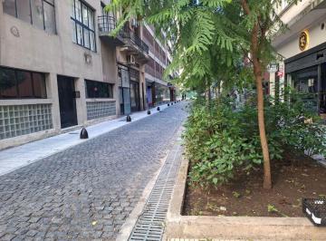 Departamento de 2 ambientes, Retiro · 3 Sargentos Al 400 y Reconquista. 2 Amb. Baño Completo. Kitch. Patio 50 m