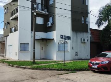 Departamento · 50m² · 3 Ambientes · Departamento 2 D. a m de Av Gral Paz.