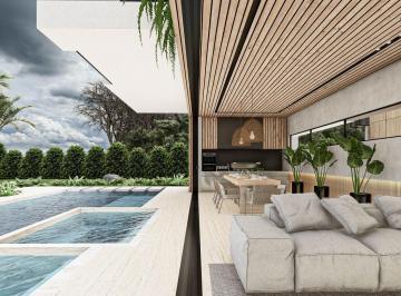 Casa · 1112m² · 6 Ambientes · 2 Cocheras · Venta Casa en Construcción, 5 Dorm., Jardín, Pileta Climatizada, 2 Cocheras en Los Puentes