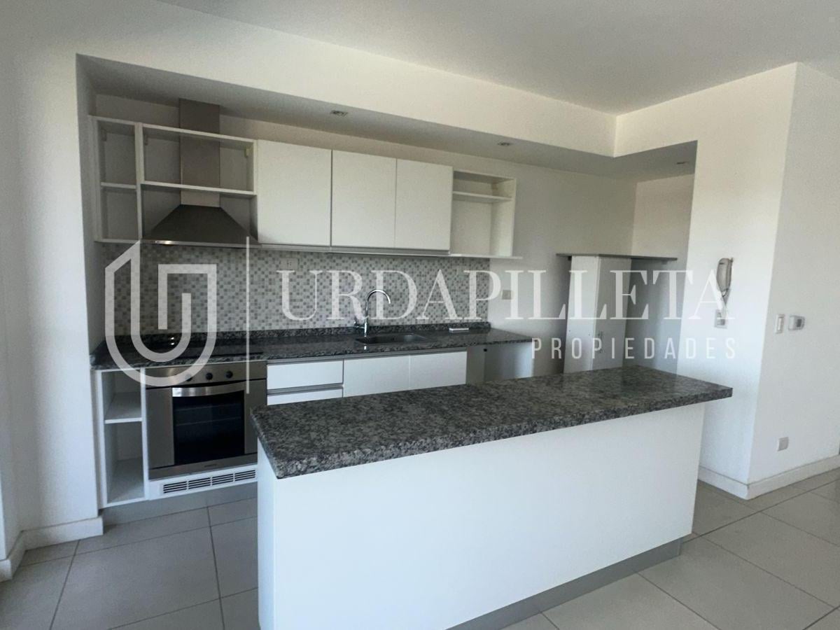 Departamento en Venta de 2 Ambientes en Condominio Civis