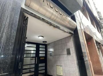 Oficina comercial · 105m² · 4 Ambientes · Oficina Amplio Piso Completo a Calle 105 m²