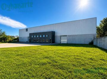 Depósito · 3252m² · Alquiler de Nave/galpón Industrial en Moreno Sobre Acceso Oeste