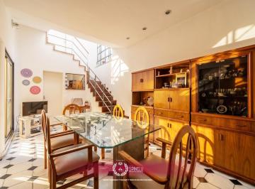 Casa · 169m² · 5 Ambientes · Venta PH Tipo Casa 4 Ambientes Dep 142 m² 27 m² Patio Terraza Parrilla San Cristóbal Entrada Indep