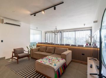 Casa · 158m² · 8 Ambientes · 2 Cocheras · Frena Aca! Vivi en Naturaleza a Minutos de La Ciudad!