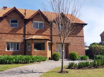 Hermosa casa en alquiler en el exclusivo barrio Solares del Talar. NO SE ALQUIL · Casa en Alquiler Barrio Solares del Talar