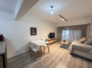 Departamento · 55m² · 2 Ambientes · Hermosa Dos Ambientes Refaccionado - Gran Oportunidad - Temporal Paraguay 900