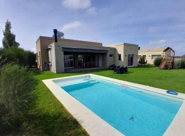 Casa de 4 ambientes, San Vicente · Linda y Funcional Casa Santa Clara Al Sur Corredor Verde Canning San Vicente