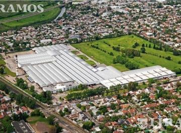 Depósito · 3000m² · Depósito en Alquiler en Parque Industrial Hurlingham