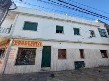 PH de 3 ambientes, Tres de Febrero · PH 3 Amb Al Frente Sobre Calle Principal a Refaccionar