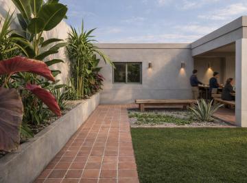 Casa · 77m² · 3 Ambientes · 1 Cochera · Casa Reciclada a Nueva en Bella Vista